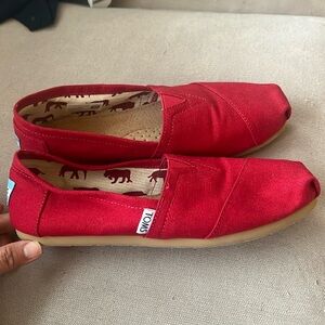 Red Toms | size 7 | excellent condition | comfy